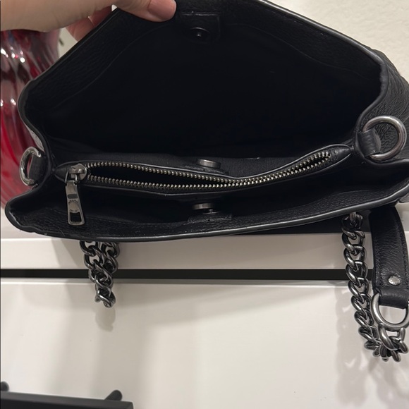 Coach Black Leather Women's Bag - Picture 3 of 3